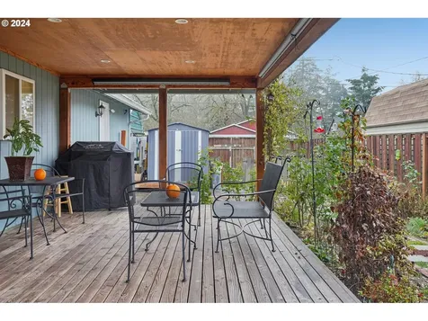 419 S Harrison Street Newberg OR 97132