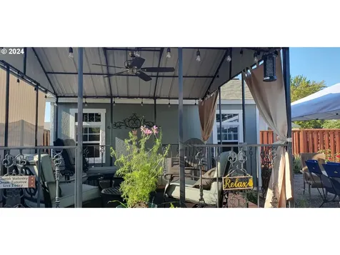 419 S Harrison Street Newberg OR 97132