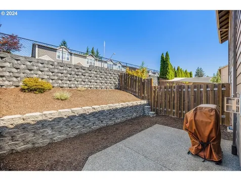890 Nw 2nd Avenue Canby OR 97013