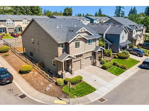 890 Nw 2nd Avenue Canby OR 97013