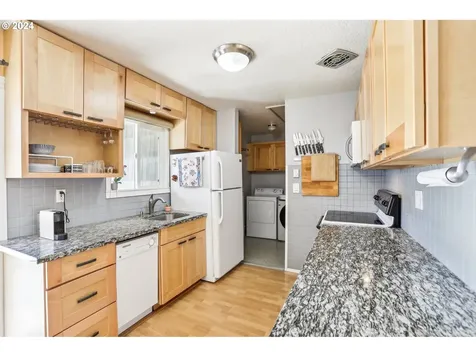 9820 Se Harold Street Portland OR 97266