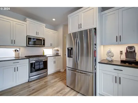 9909 Ne 132nd Avenue Vancouver WA 98682