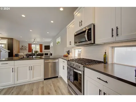 9909 Ne 132nd Avenue Vancouver WA 98682