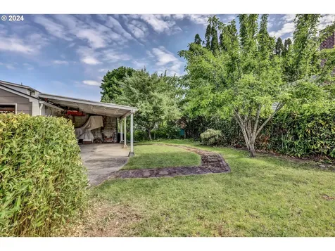 2833 N Bryant Street Portland OR 97217