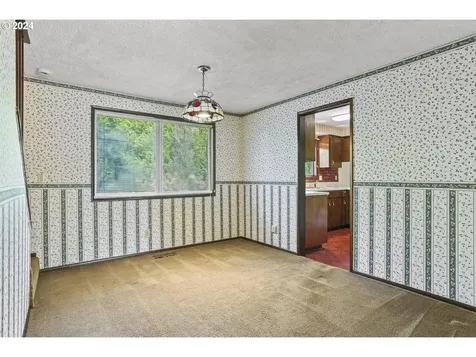6187 Sw Cross Creek Avenue Beaverton OR 97078