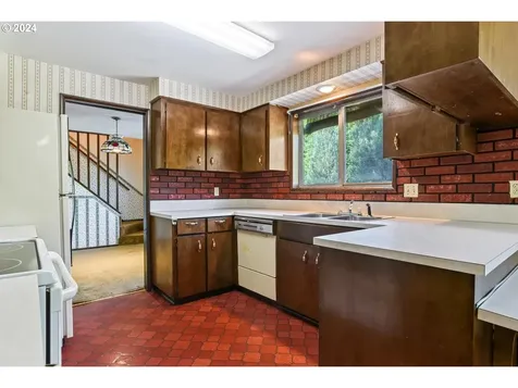 6187 Sw Cross Creek Avenue Beaverton OR 97078