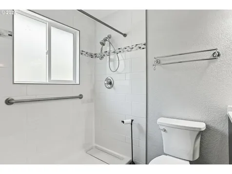 6187 Sw Cross Creek Avenue Beaverton OR 97078