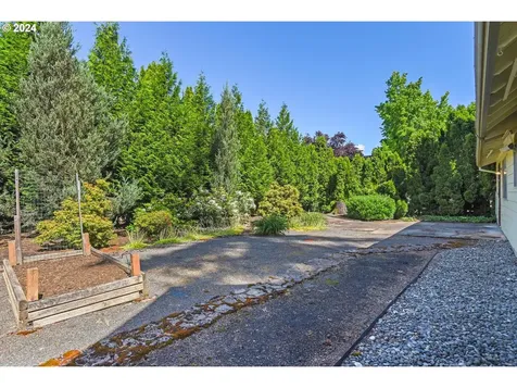 6187 Sw Cross Creek Avenue Beaverton OR 97078