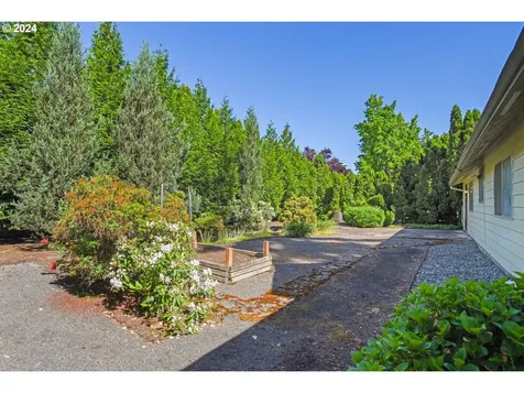 6187 Sw Cross Creek Avenue Beaverton OR 97078