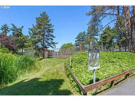 6187 Sw Cross Creek Avenue Beaverton OR 97078