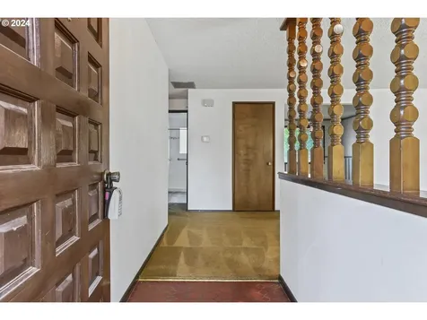 6187 Sw Cross Creek Avenue Beaverton OR 97078