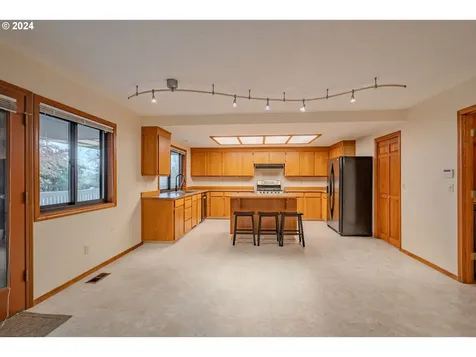 13301 SE Angus Street Vancouver WA 98683