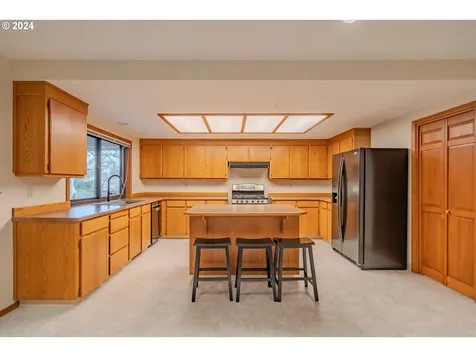13301 SE Angus Street Vancouver WA 98683