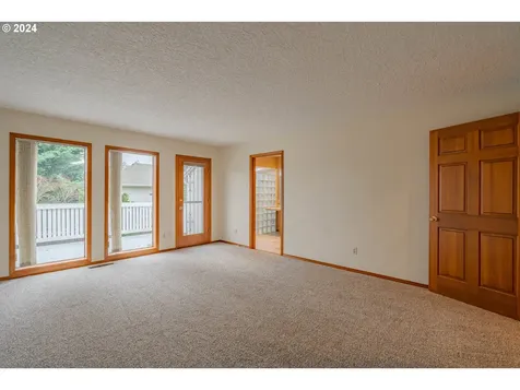 13301 SE Angus Street Vancouver WA 98683