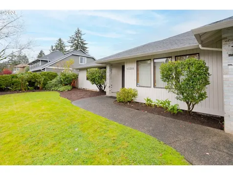 13301 SE Angus Street Vancouver WA 98683