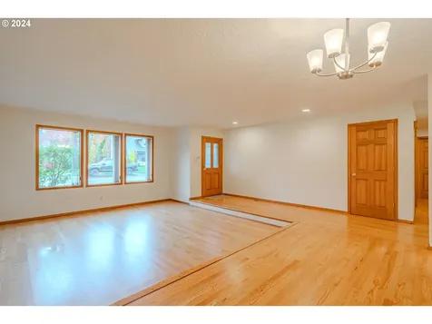 13301 SE Angus Street Vancouver WA 98683