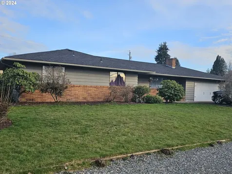 1102 S Silver Street Centralia WA 98531