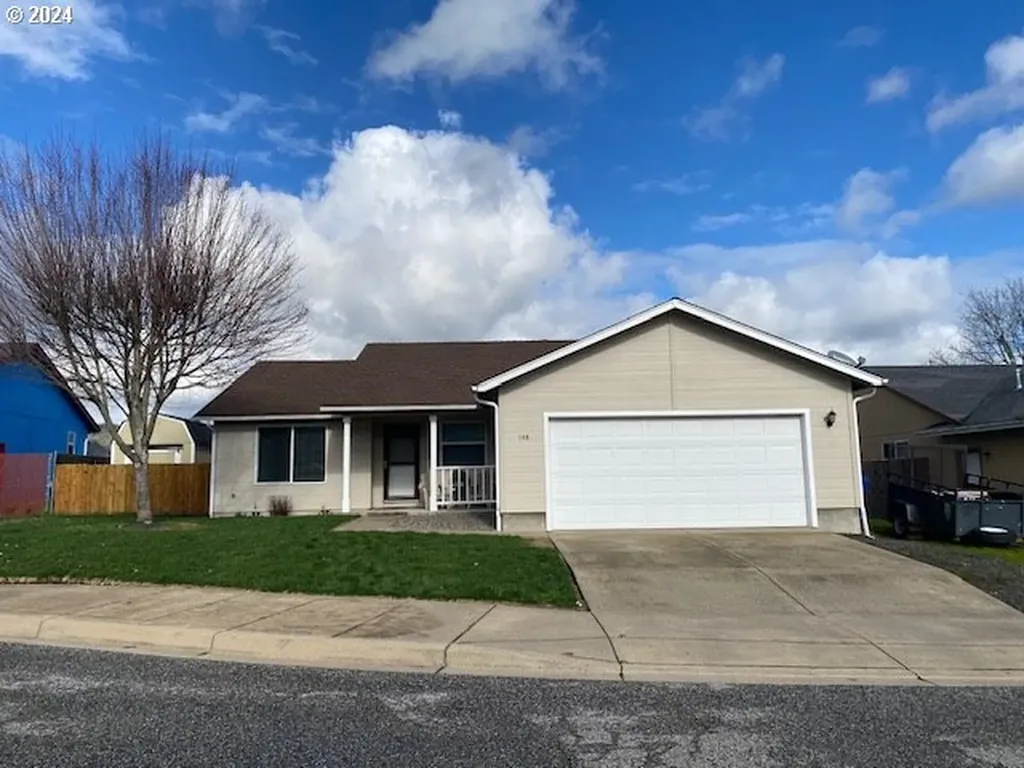 148 Ne Rose Ridge Drive Winston OR 97496