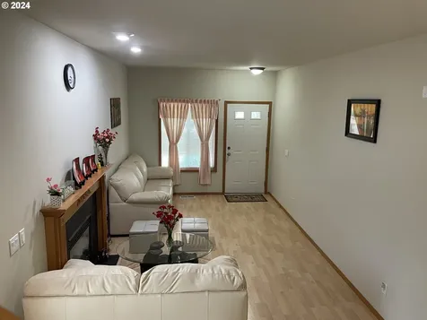 7835 SE 68th Avenue Portland OR 97206