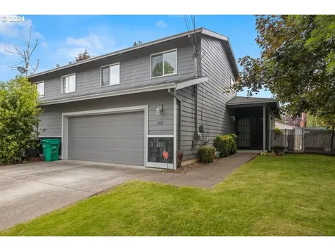 818 Se Francis Avenue Gresham OR 97080