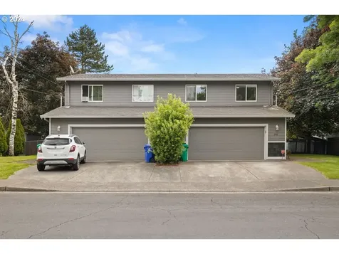 818 Se Francis Avenue Gresham OR 97080