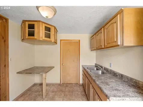 94291 20th Lane Coos Bay OR 97420