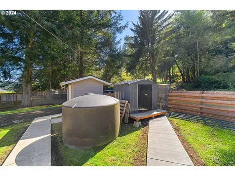94291 20th Lane Coos Bay OR 97420