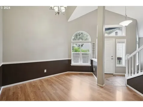 17405 Wake Robin Circle Oregon City OR 97045