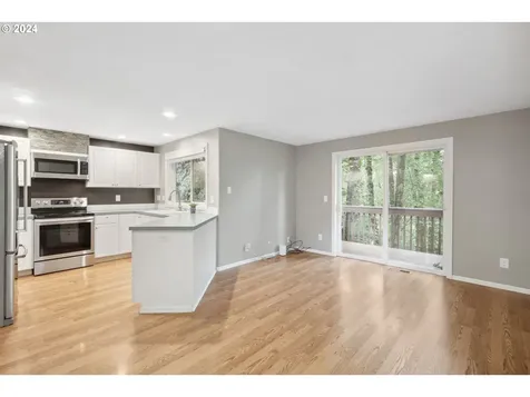 17405 Wake Robin Circle Oregon City OR 97045