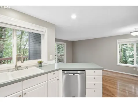 17405 Wake Robin Circle Oregon City OR 97045