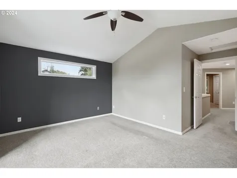 17405 Wake Robin Circle Oregon City OR 97045