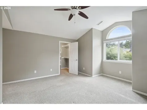 17405 Wake Robin Circle Oregon City OR 97045