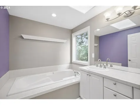 17405 Wake Robin Circle Oregon City OR 97045