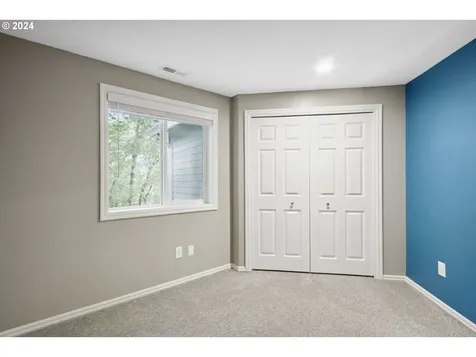 17405 Wake Robin Circle Oregon City OR 97045