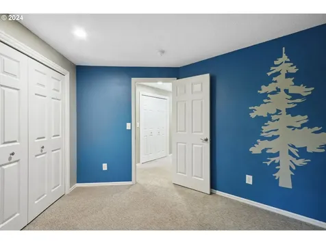 17405 Wake Robin Circle Oregon City OR 97045