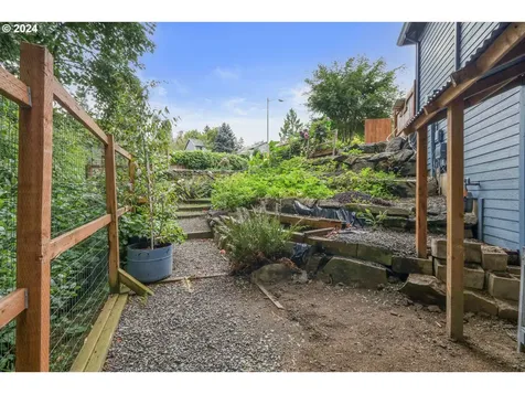 17405 Wake Robin Circle Oregon City OR 97045