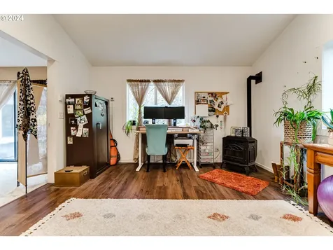 89329 Old Mohawk Road Springfield OR 97478