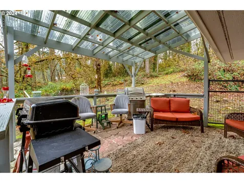 89329 Old Mohawk Road Springfield OR 97478