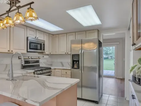 32228 SW Boones Bend Road Wilsonville OR 97070