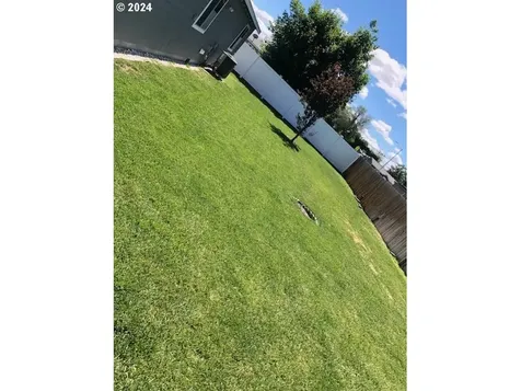 1316 Sw Shea Drive Hermiston OR 97838
