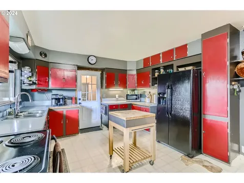 4845 SW 180th Avenue Beaverton OR 97078