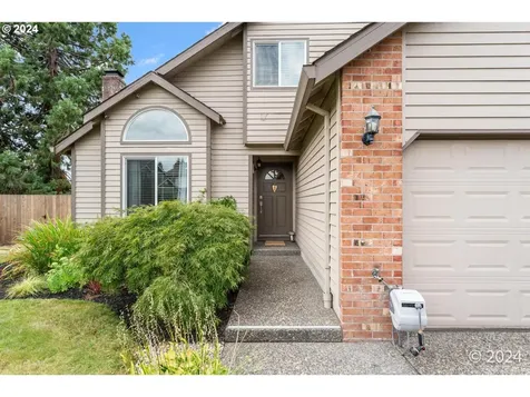 12933 Se Kathryn Court Happy Valley OR 97086