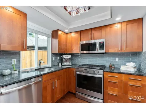 12933 Se Kathryn Court Happy Valley OR 97086