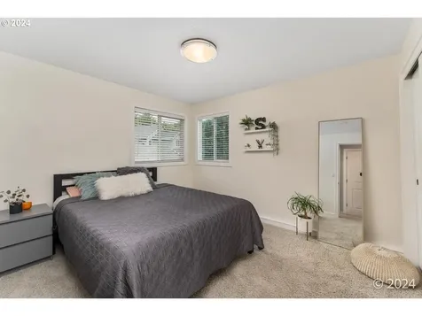 12933 Se Kathryn Court Happy Valley OR 97086