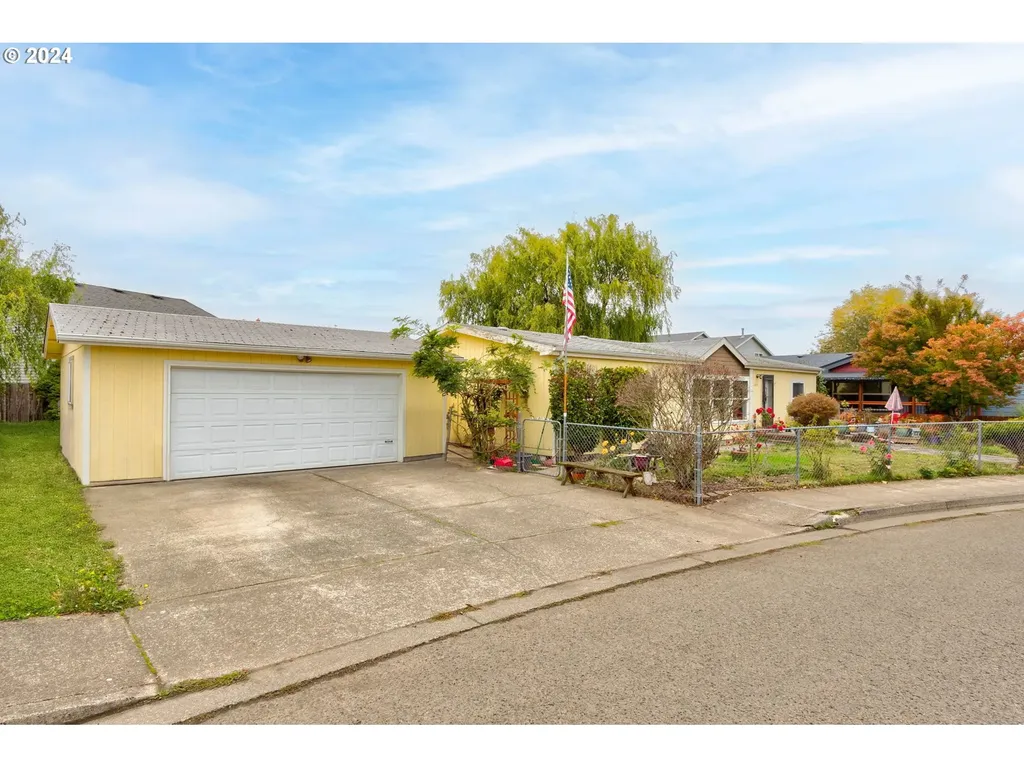 640 Zepher Way Molalla OR 97038