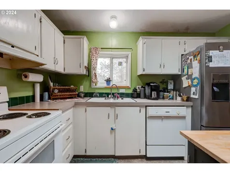 640 Zepher Way Molalla OR 97038