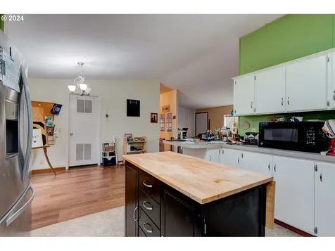 640 Zepher Way Molalla OR 97038
