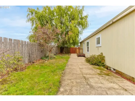640 Zepher Way Molalla OR 97038