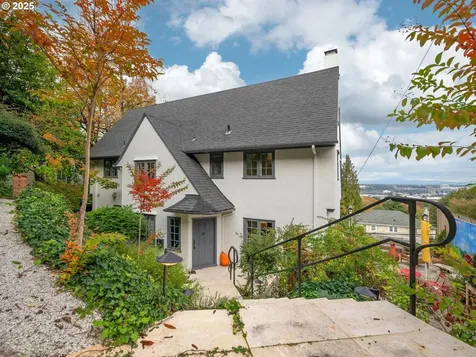 1240 NW Summit Avenue Portland OR 97210