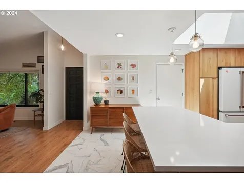 5236 Sw Vacuna Street Portland OR 97219